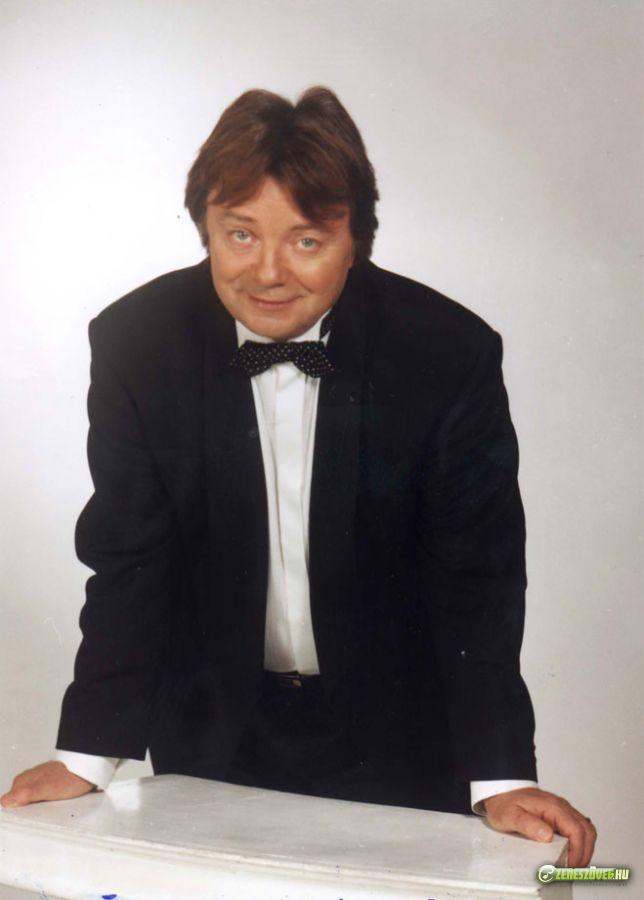 Aradszky László Aradszky László