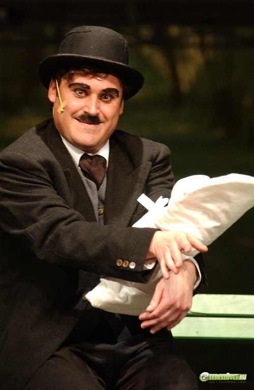 A Kölyök