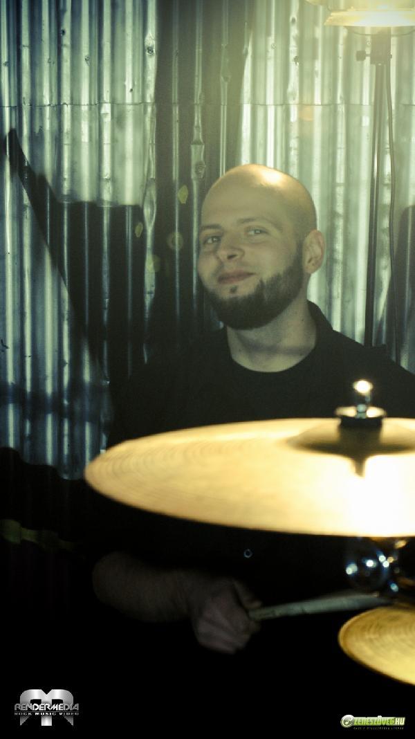 Simon Viktor 