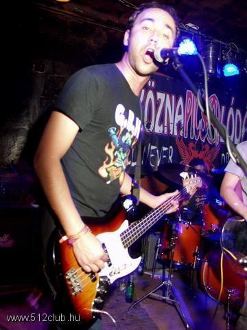 Antiglobalpunk